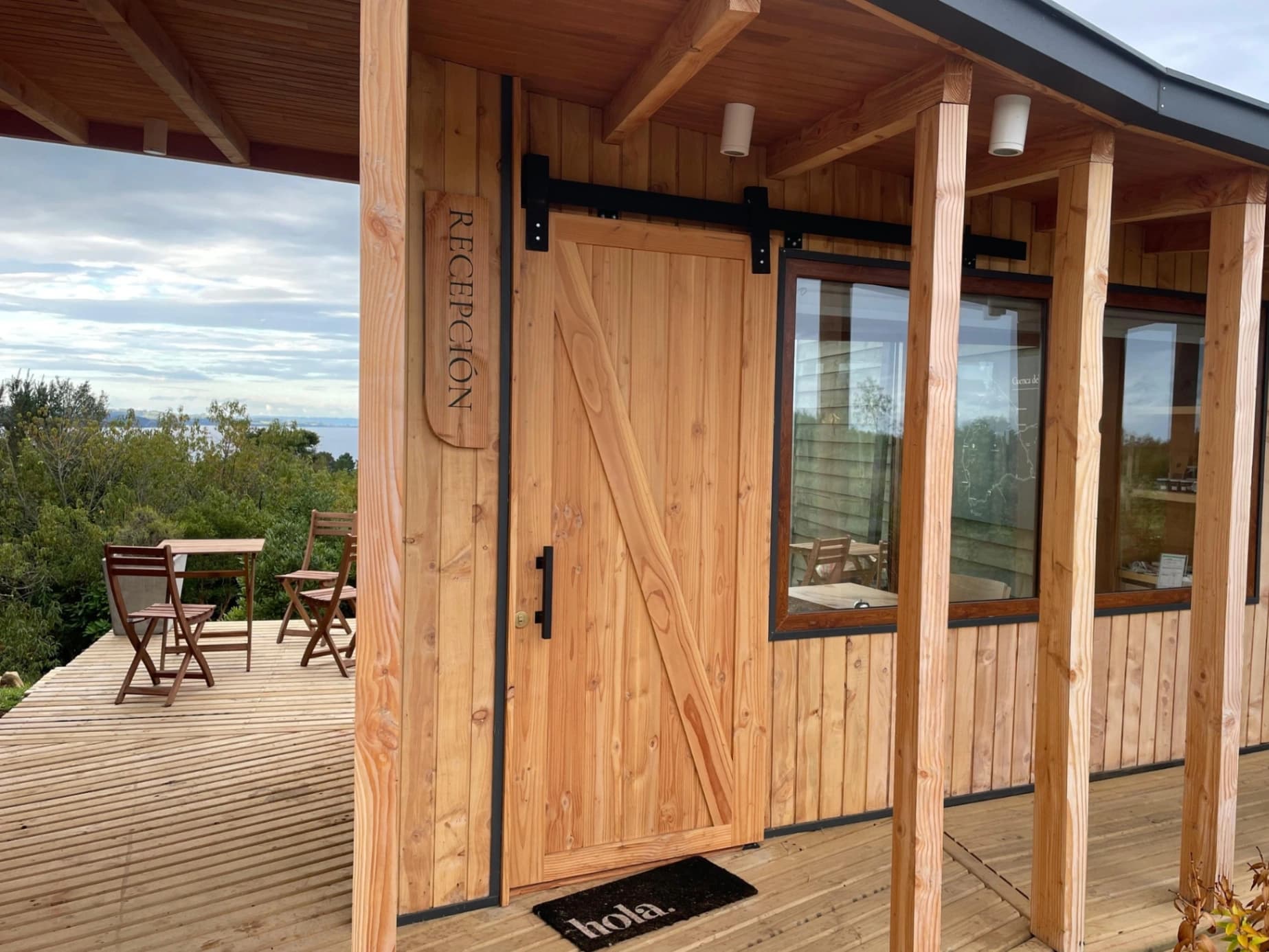 Ave Lodge - imagen 11 de 16