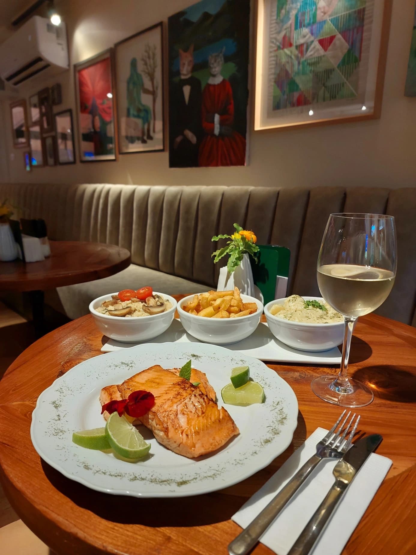 The kitchen of the mansion - imagen 8 de 14